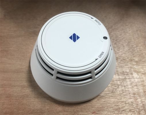 Fm200 गैस सिस्टम अग्निशामक सहायक उपकरण स्मोक डिटेक्टर DC24V